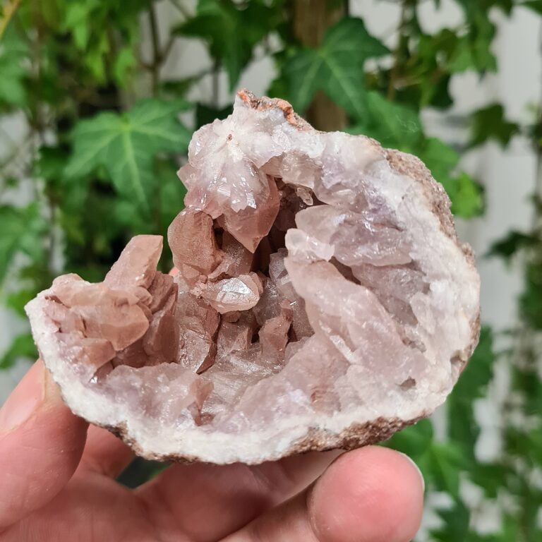 rosa ametist geod #2